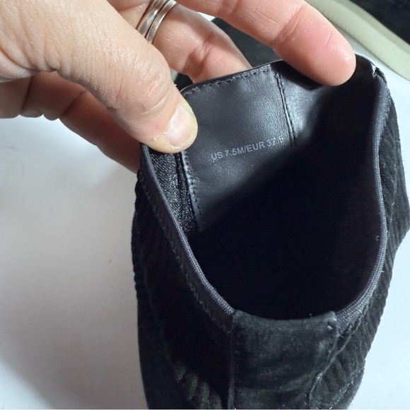 Vince black boots Women's 7.5 shoes Ilona Pull-On High-Top Sneakers - Picture 10 of 13